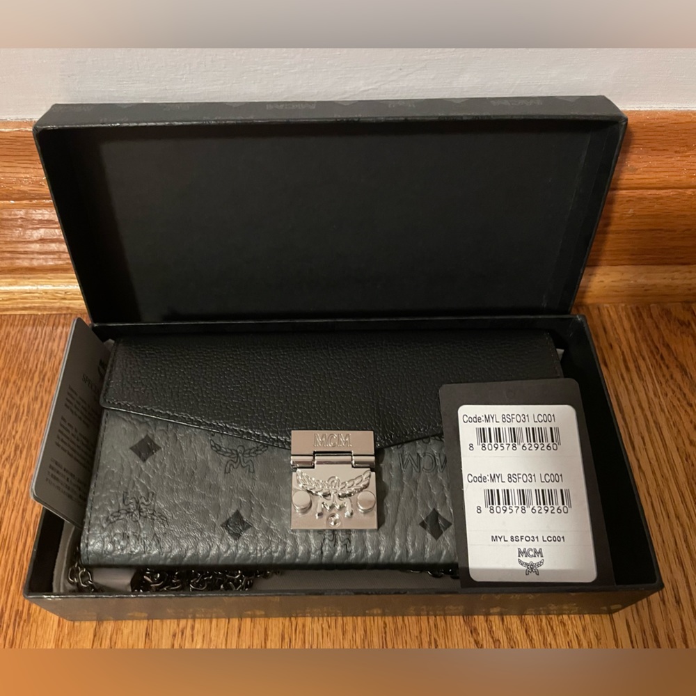 MCM Tracy Crossbody